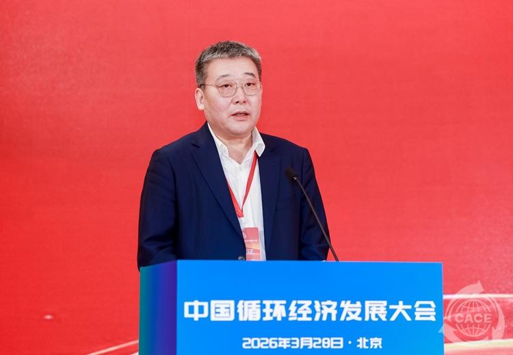 李邊卓.jpg